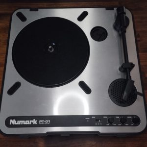 所有しているNumark PT-01の外観(ダストカバーなし)